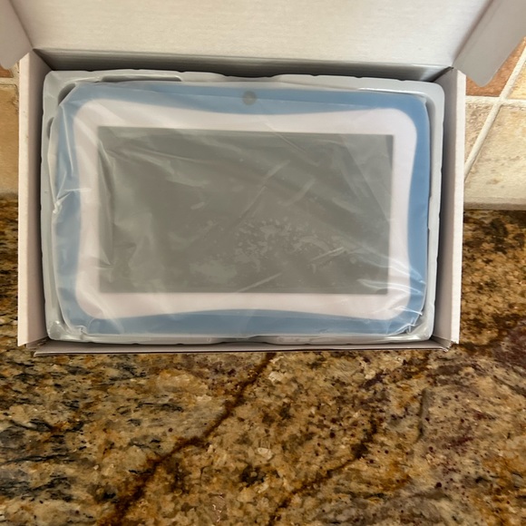 🆕2022Children Tablet 7-inch HD PC Storage HD Screen Preinstalled BRAND NEW !!!! - Picture 10 of 15